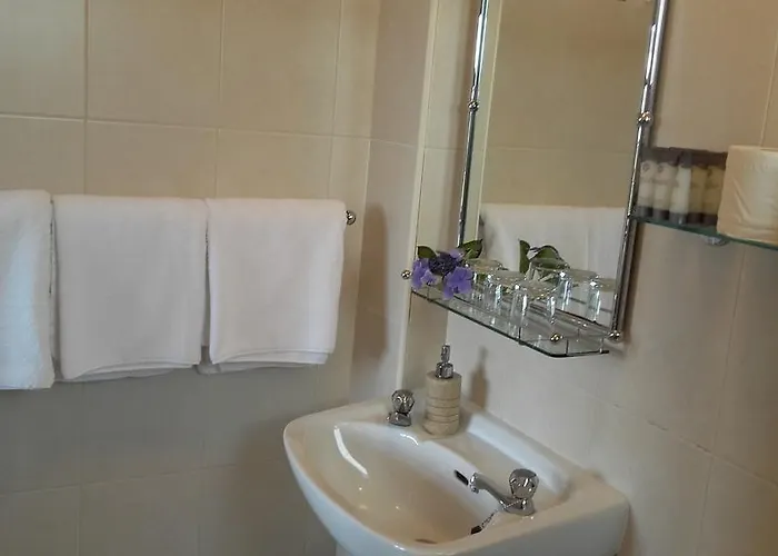 Moriartys Farmhouse 3* 文特里